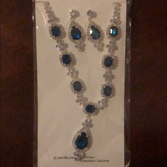 Silver/blue formal necklace & matching earrings - Picture 1 of 6